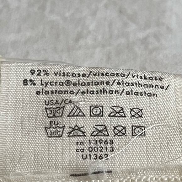 Calvin Klein Shirt 1pc Simply Smooth Crew Cream Size S NWT - Picture 4 of 5